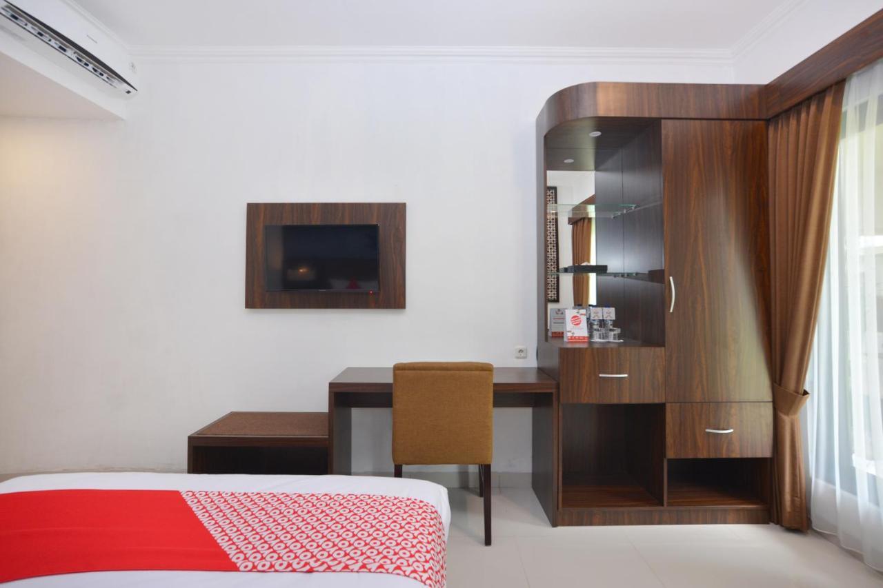 Hotel The Edwin Syariah à Ngabean Extérieur photo
