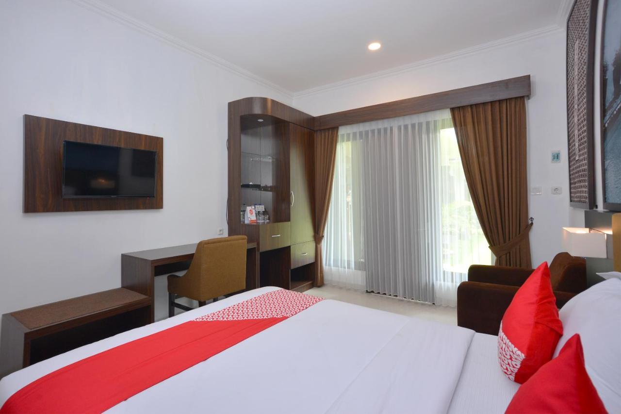 Hotel The Edwin Syariah à Ngabean Extérieur photo