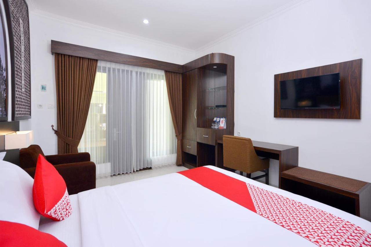 Hotel The Edwin Syariah à Ngabean Extérieur photo